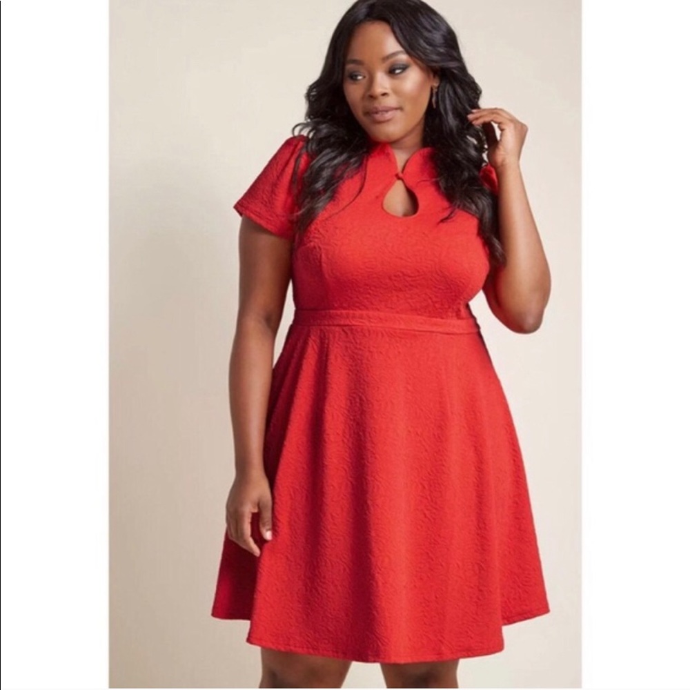 Red ModCloth dress - Picture 2 of 5